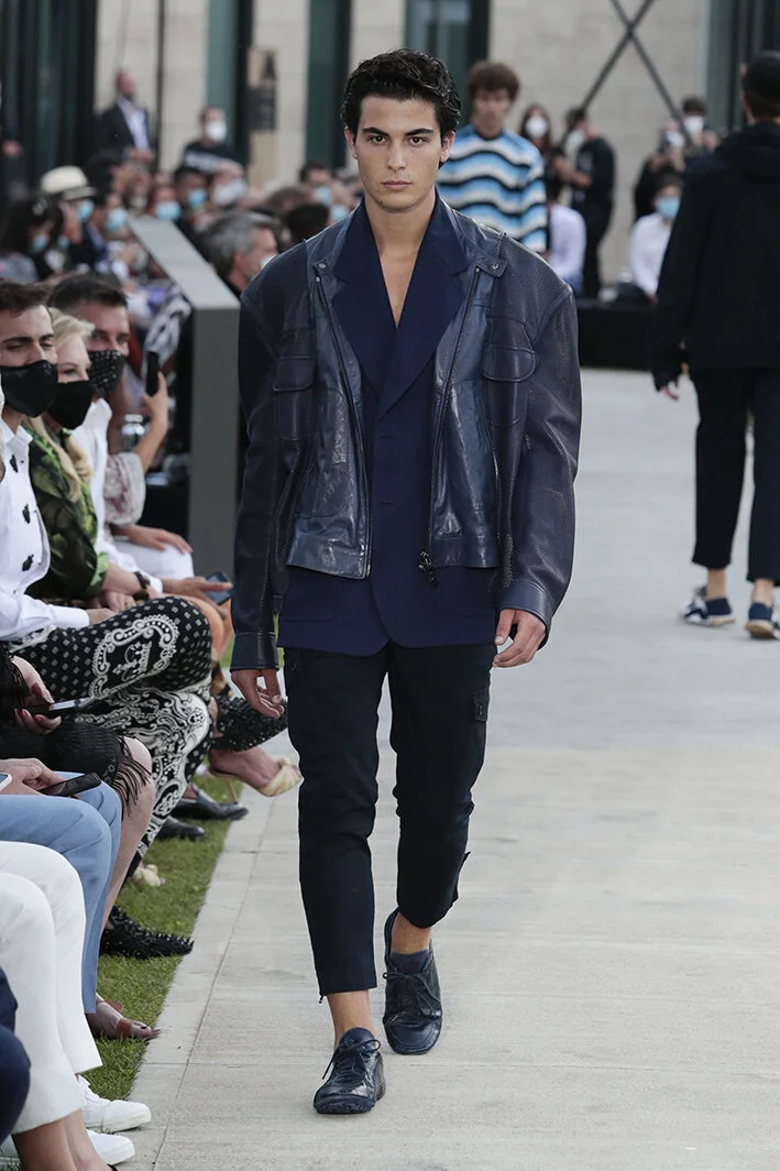 00066-DOLCE-GABBANA-MENSWEAR-SPRING-21.jpg
