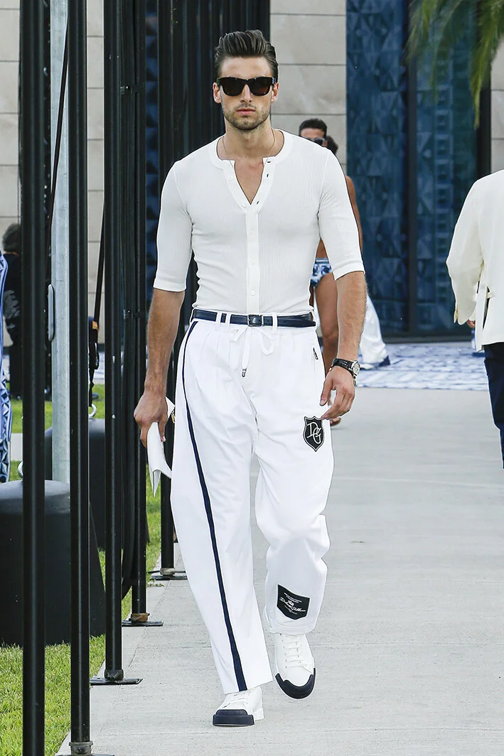 00095-DOLCE-GABBANA-MENSWEAR-SPRING-21.jpg