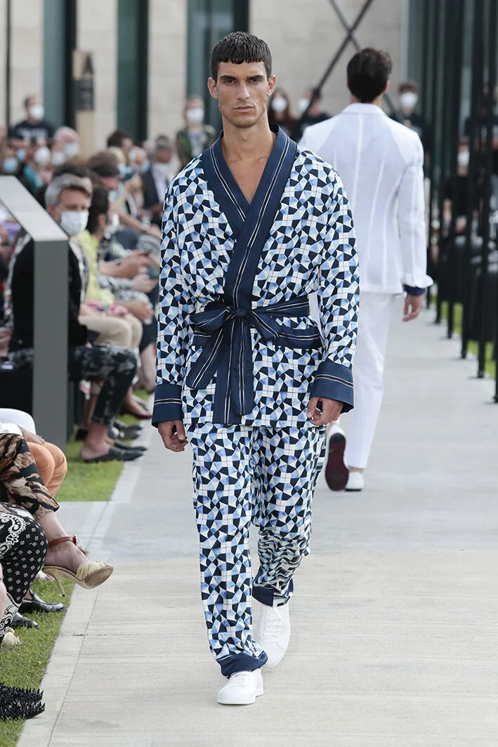 00104-DOLCE-GABBANA-MENSWEAR-SPRING-21.jpg