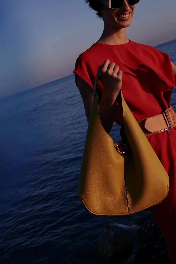 ferragamo-pre-spring-21-23.jpg
