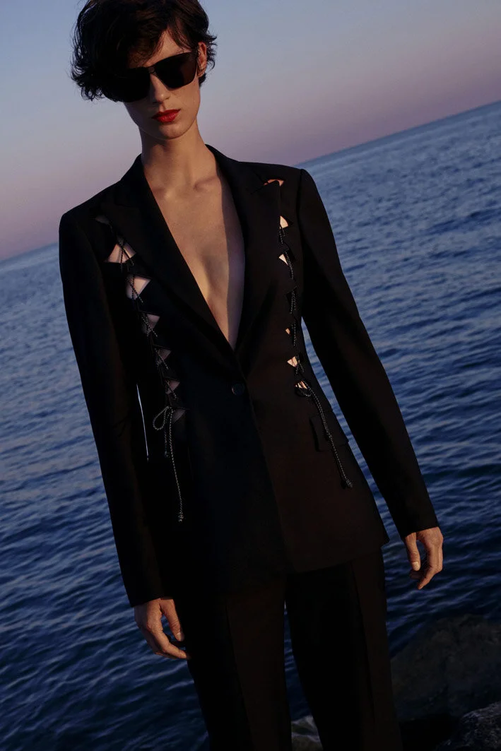 ferragamo-pre-spring-21-30.jpg