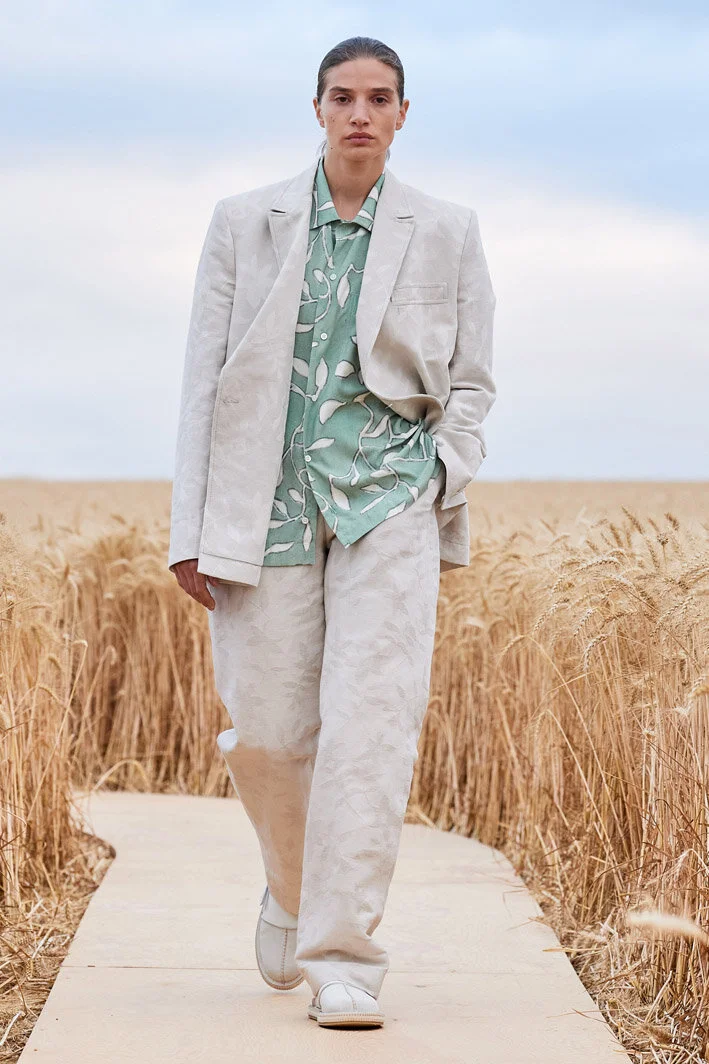 00024-Jacquemus-Spring-21.jpg