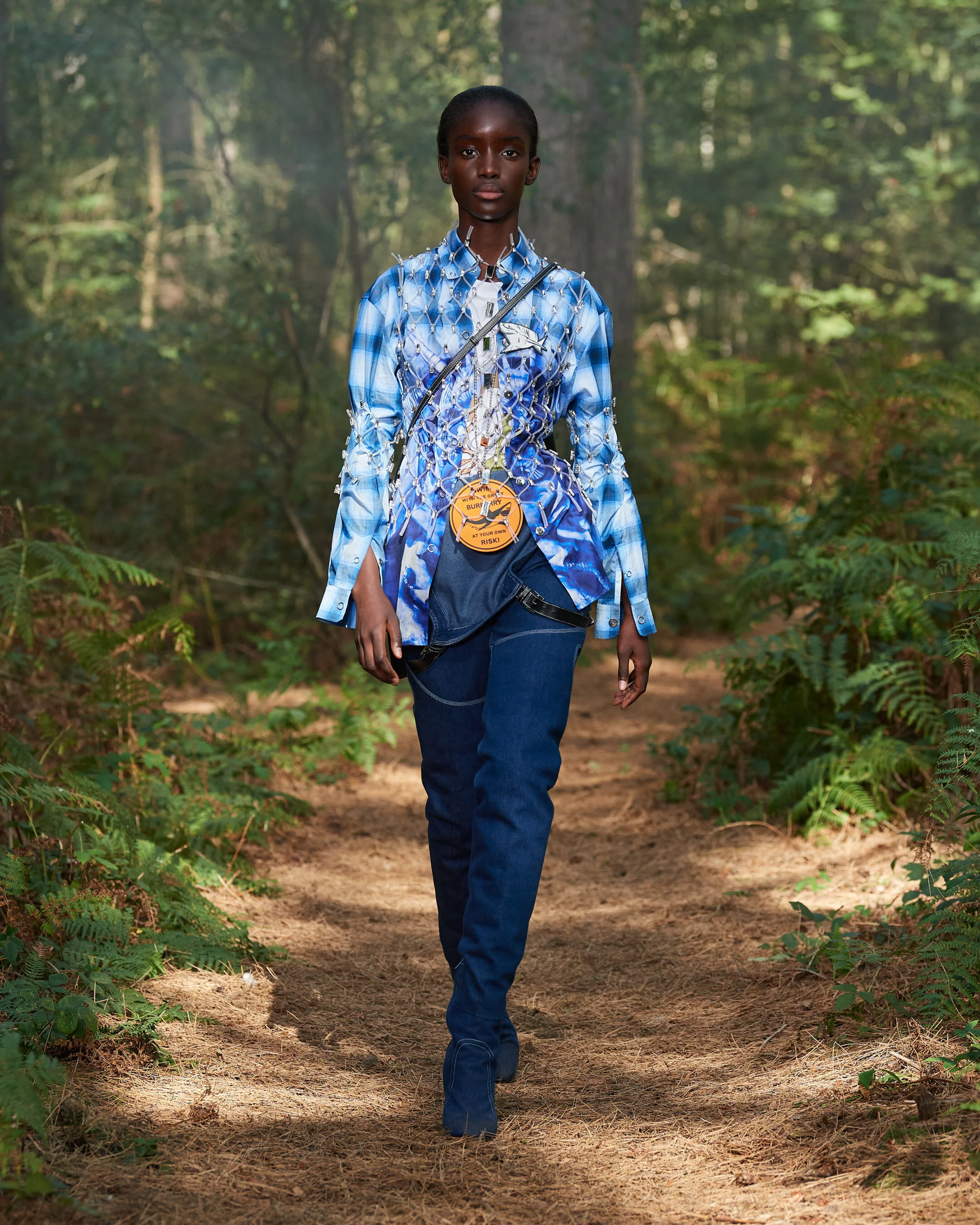 burberry-spring21-12.jpg