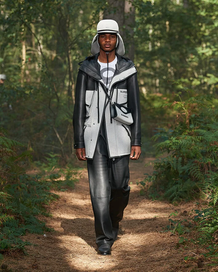 burberry-po-rs21-0031.jpg