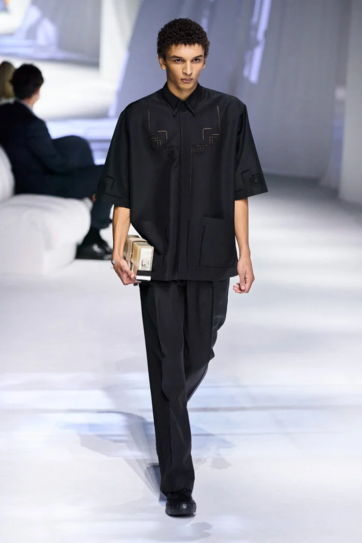 fendi-rs21-0417.jpg