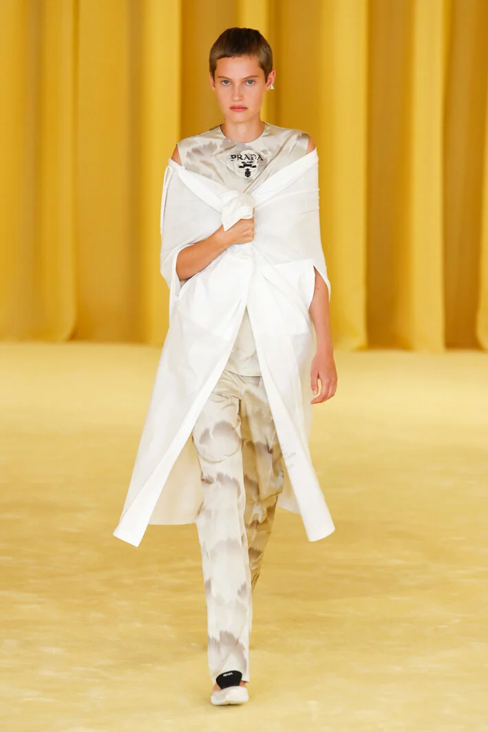 prada-po-rs21-0002.jpg