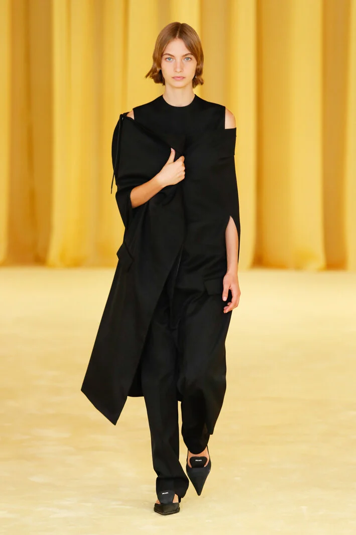 prada-po-rs21-0008.jpg