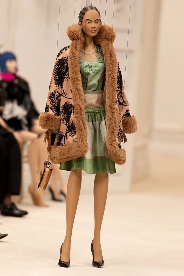 moschino-po-rs21-0016.jpg