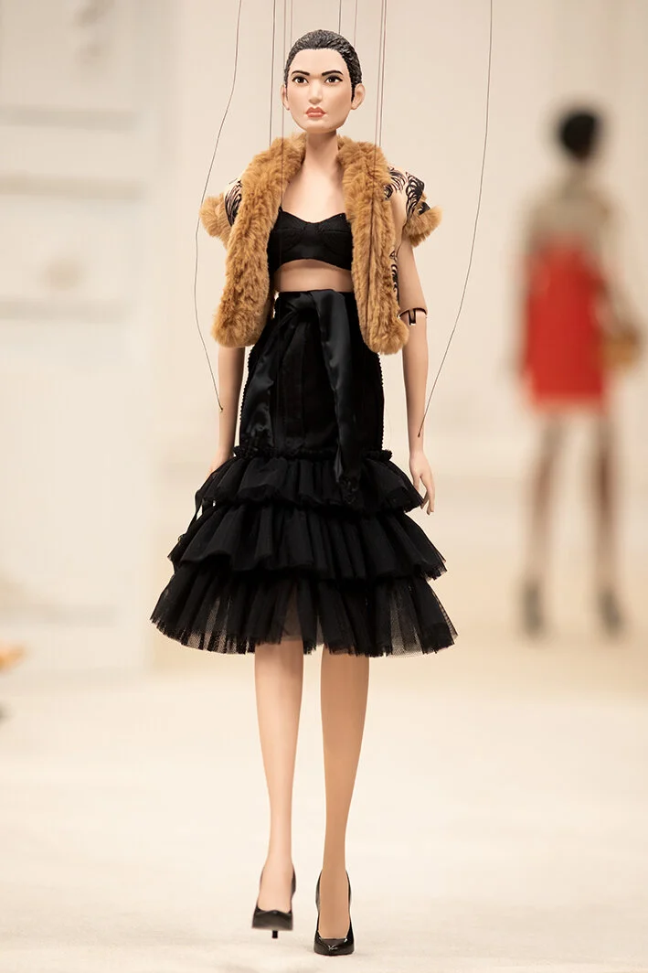 moschino-po-rs21-0030.jpg