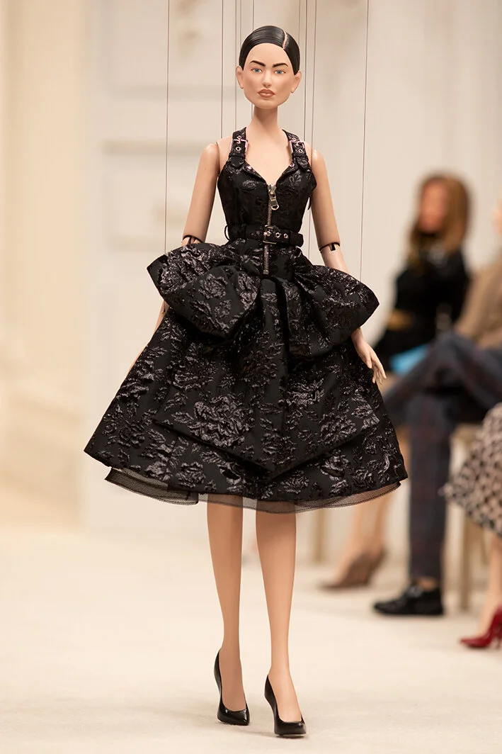 moschino-po-rs21-0035.jpg