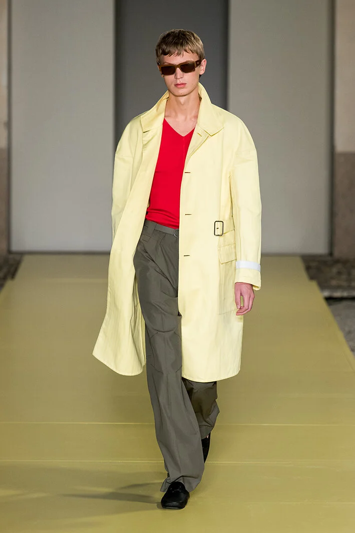 ferragamo-rs21-0077.jpg