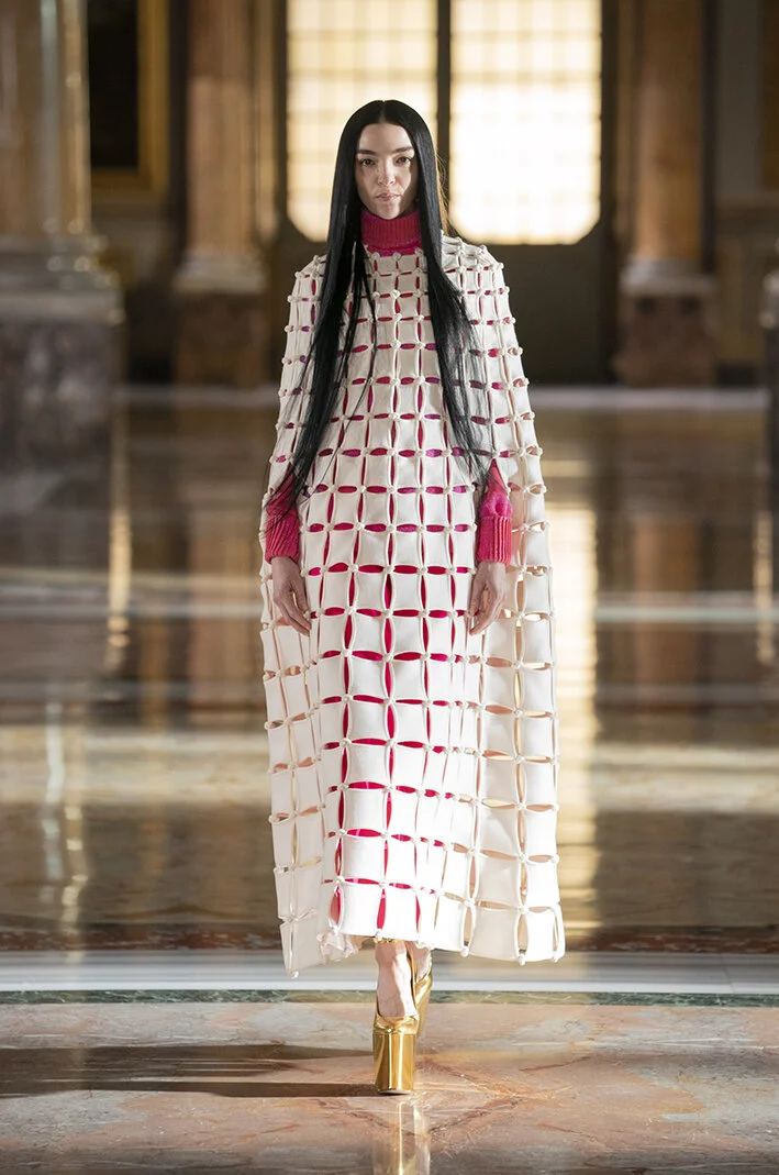 valentino-hc-po-rs21-0001.jpg