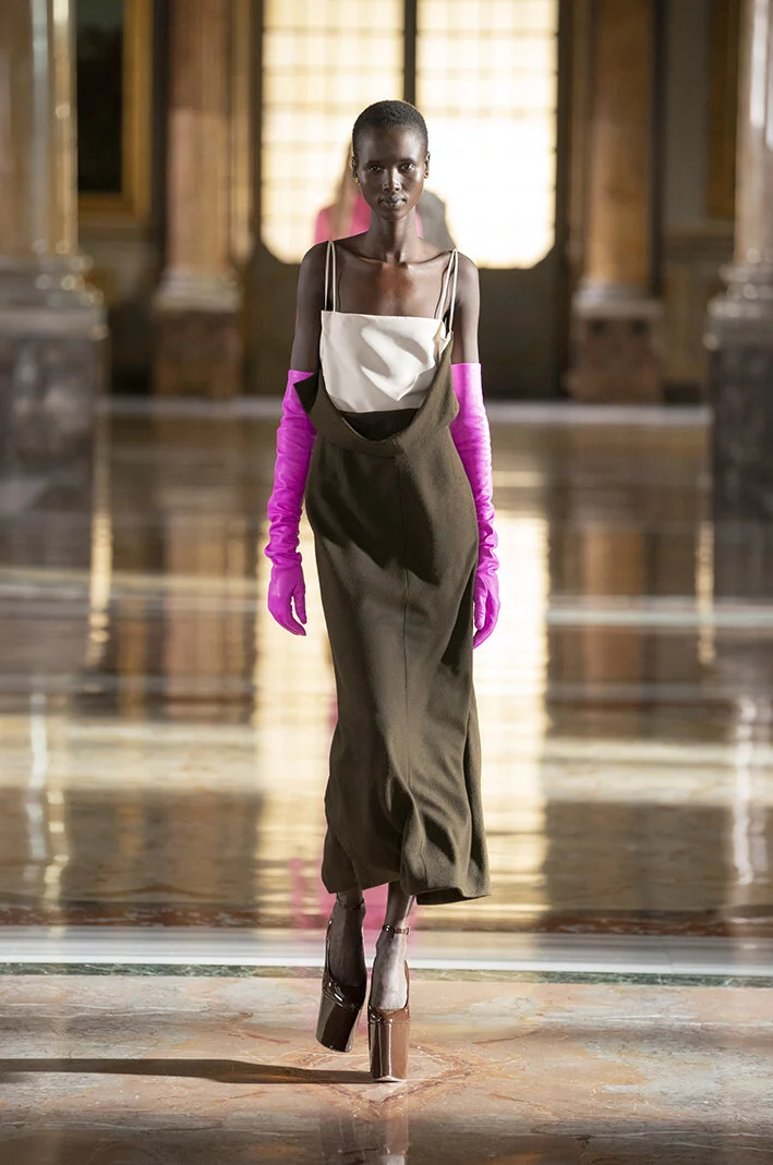 valentino-hc-po-rs21-0003.jpg