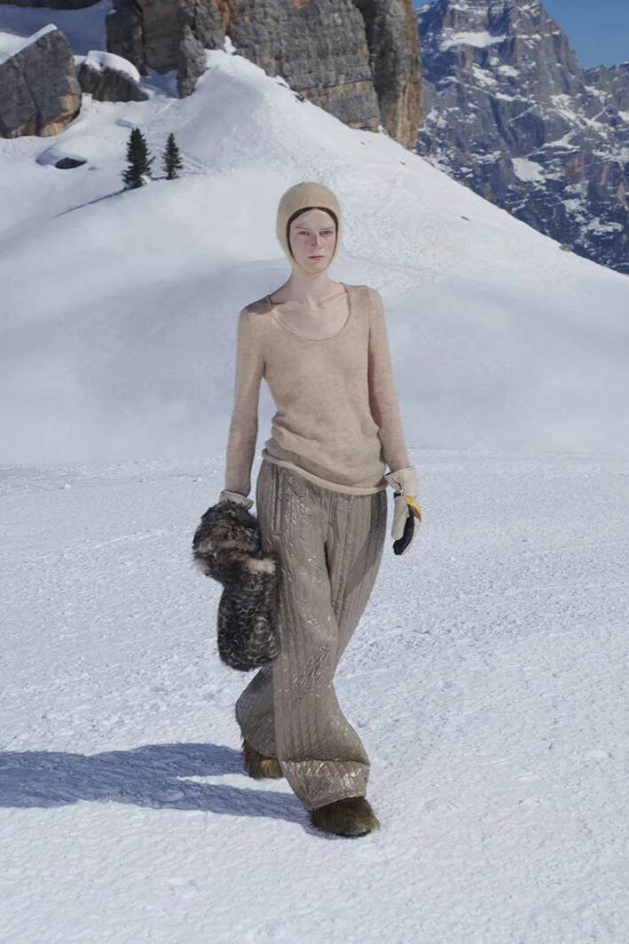 MIU-MIU-FW21-24-scaled.jpg