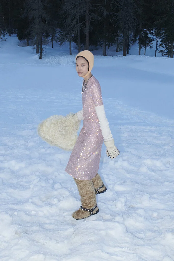 MIU-MIU-FW21-25-scaled.jpg