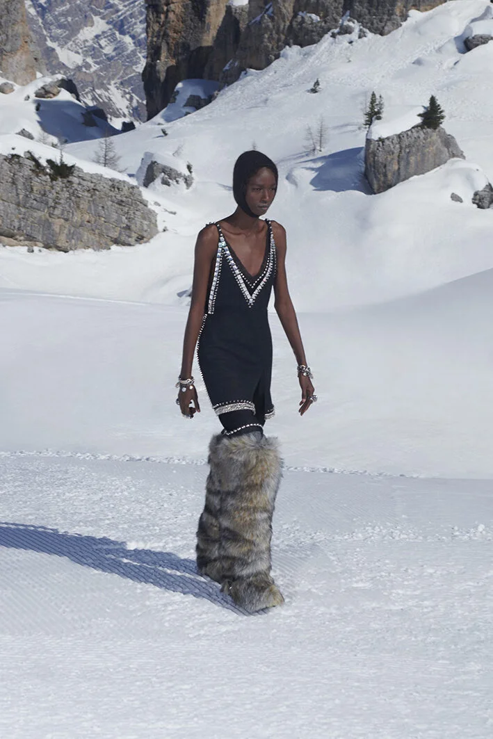 MIU-MIU-FW21-50-scaled.jpg