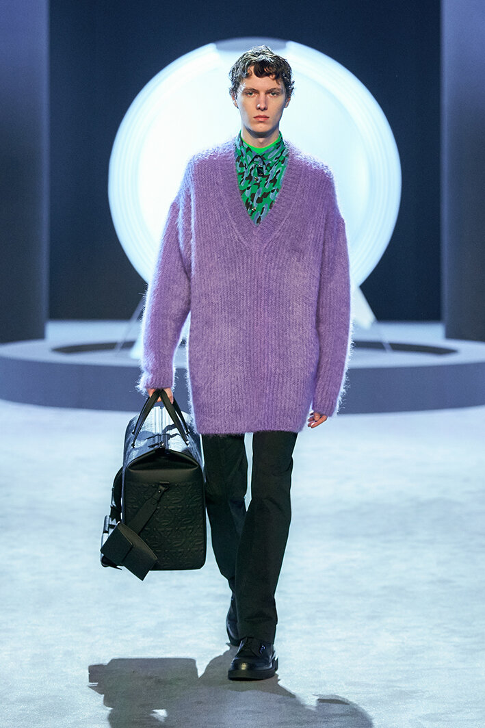 ferragamo-po-rf21-0036.jpg