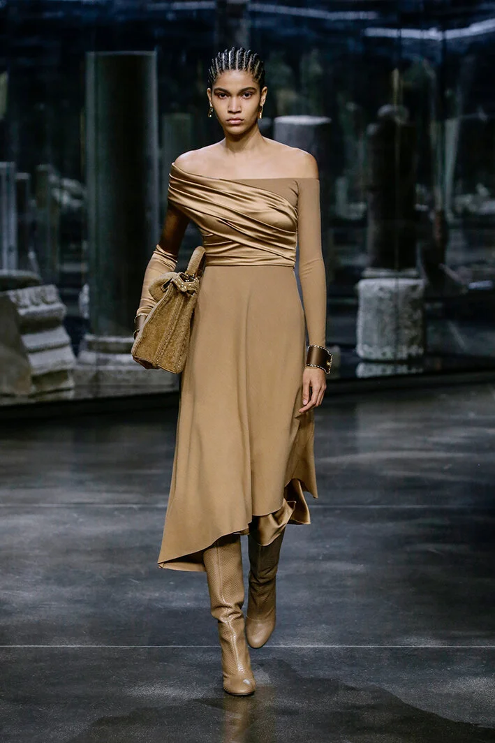 fendi-po-rf21-0012.jpg