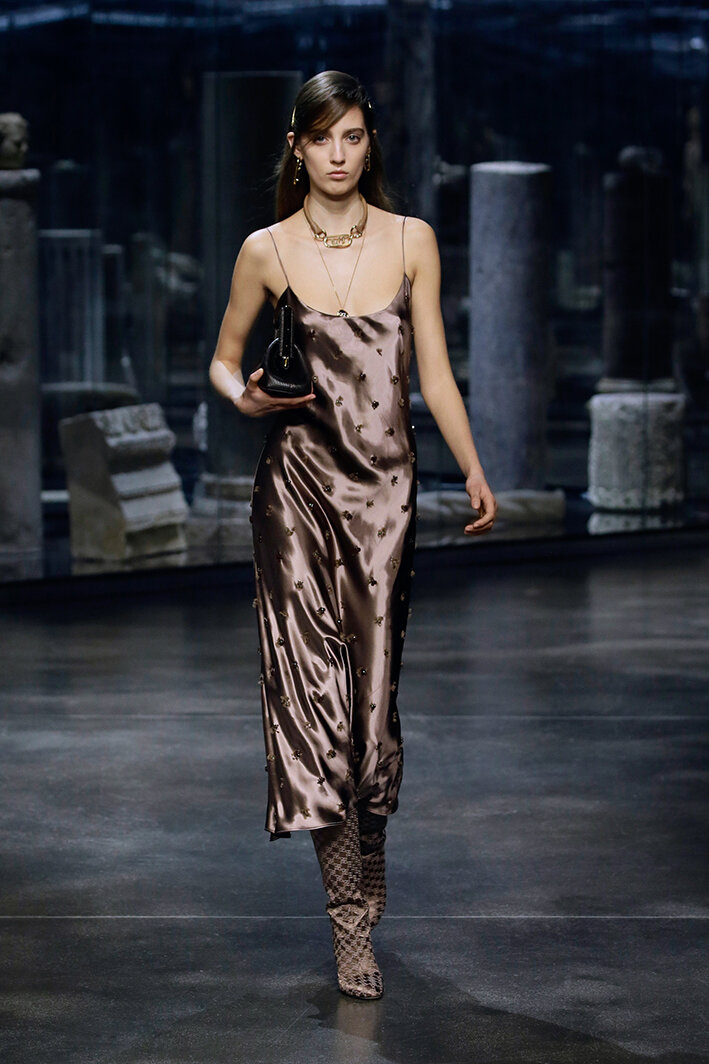 fendi-po-rf21-0025.jpg