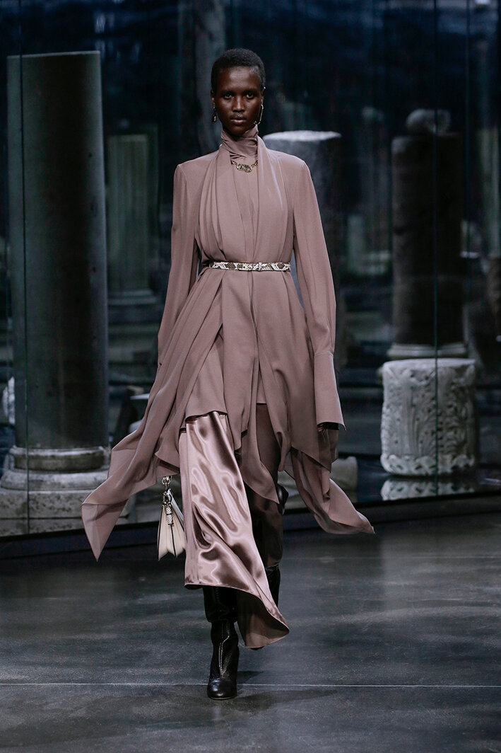 fendi-po-rf21-0027.jpg
