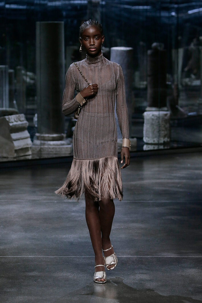 fendi-po-rf21-0029.jpg