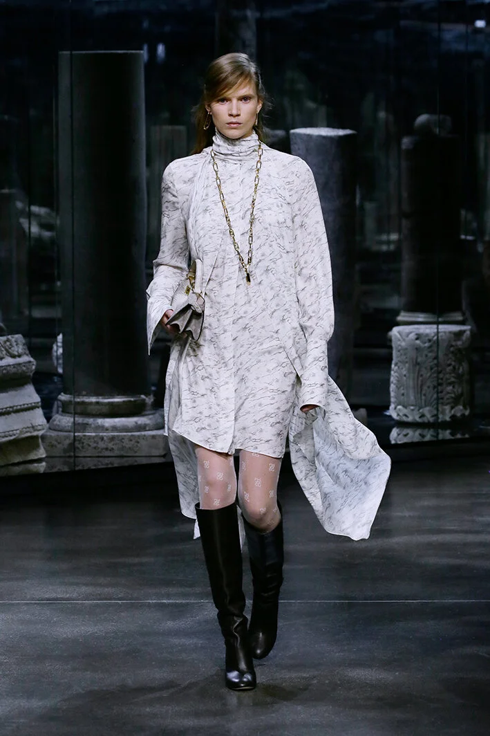 fendi-po-rf21-0045.jpg