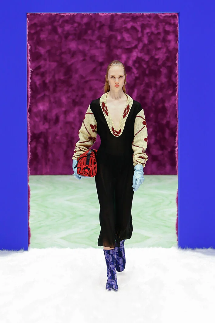 prada-po-rf21-0005.jpg