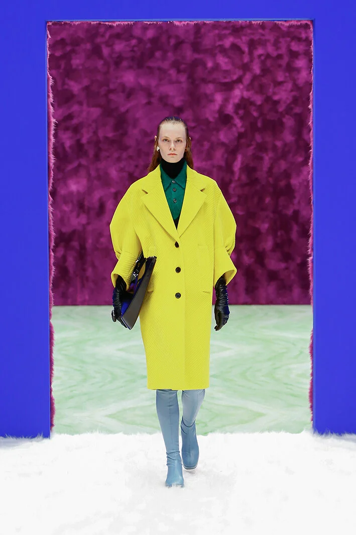 prada-po-rf21-0011.jpg