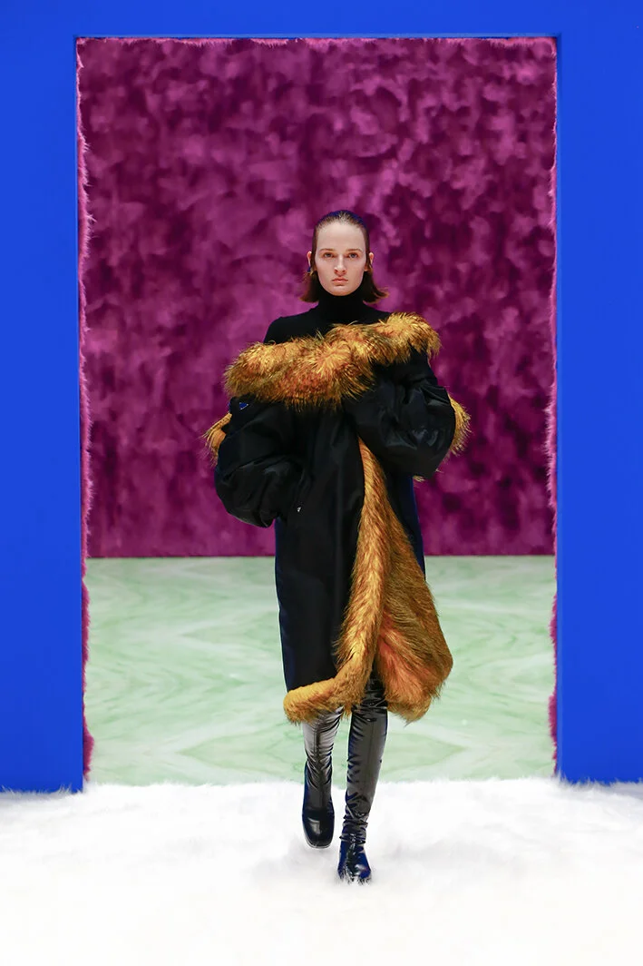 prada-po-rf21-0031.jpg