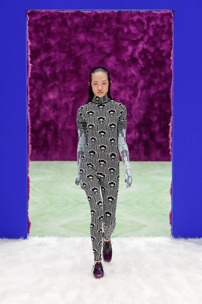 prada-po-rf21-0042.jpg