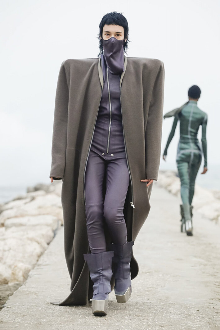 Rick-Owens-RTW-FW21-05-scaled.jpg
