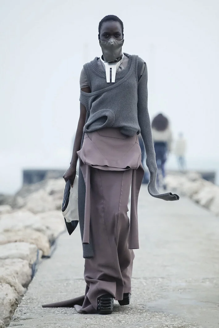 Rick-Owens-RTW-FW21-24-scaled.jpg