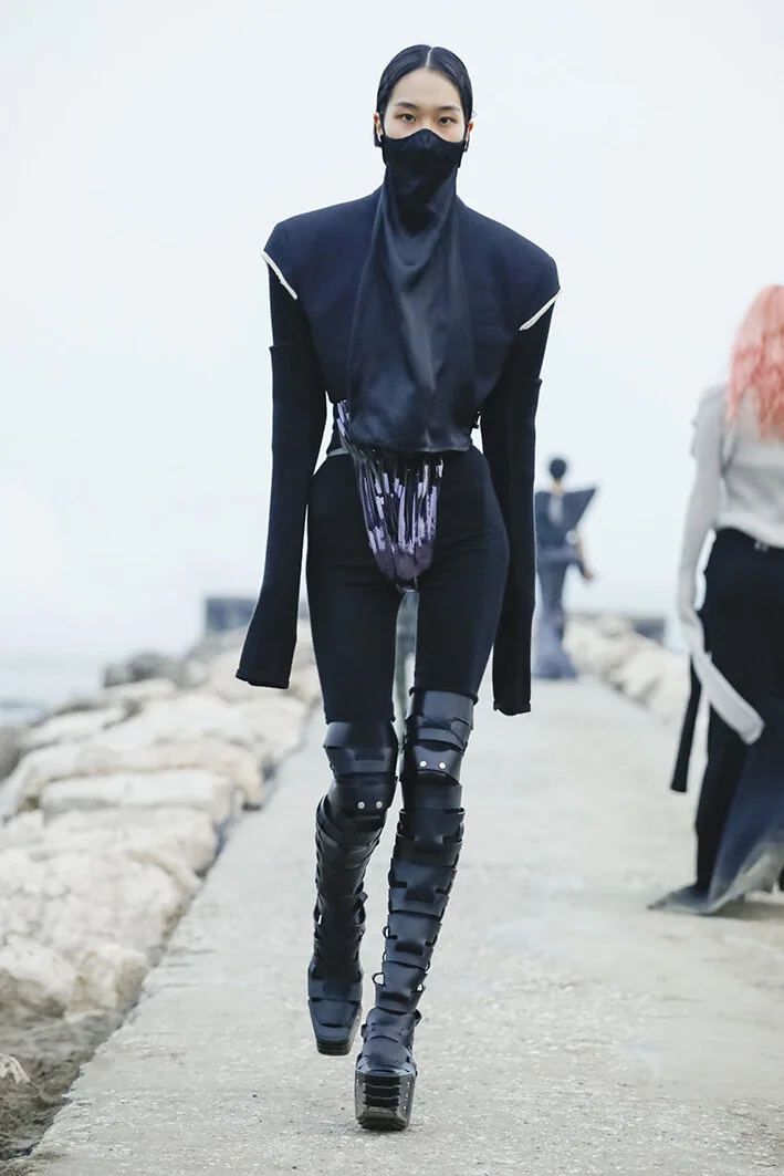 Rick-Owens-RTW-FW21-25-scaled.jpg