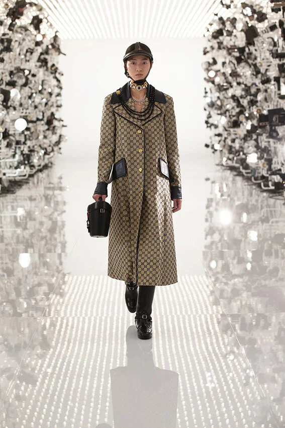 Gucci-fall-2021-aria-fashion-show-the-impression-013-scaled.jpg