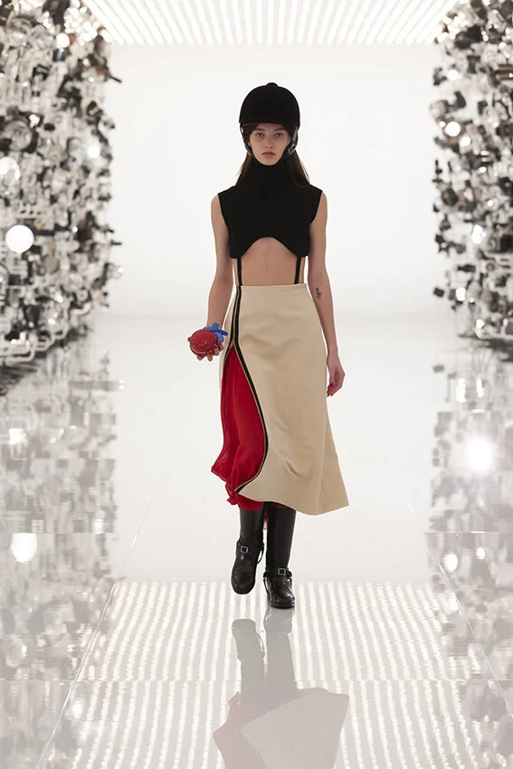 Gucci-fall-2021-aria-fashion-show-the-impression-025-scaled.jpg