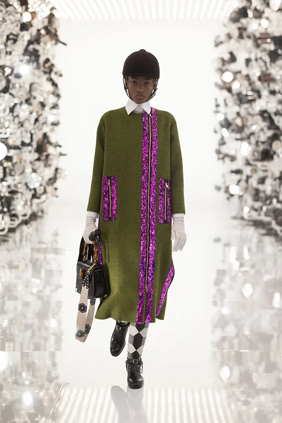 Gucci-fall-2021-aria-fashion-show-the-impression-029-scaled.jpg