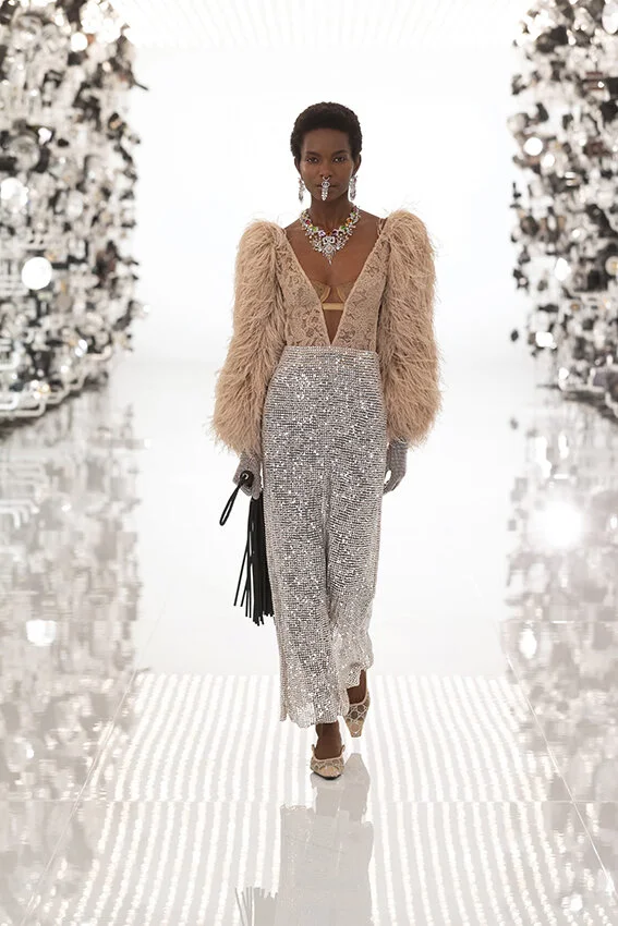 Gucci-fall-2021-aria-fashion-show-the-impression-033-scaled.jpg