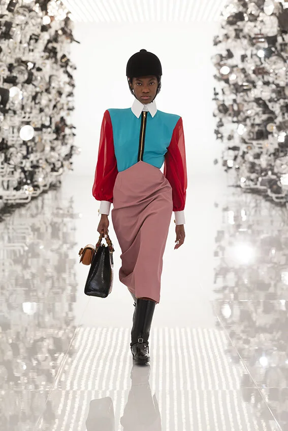 Gucci-fall-2021-aria-fashion-show-the-impression-050-scaled.jpg