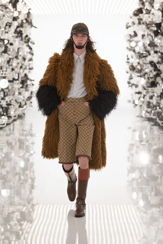 Gucci-fall-2021-aria-fashion-show-the-impression-082-scaled.jpg