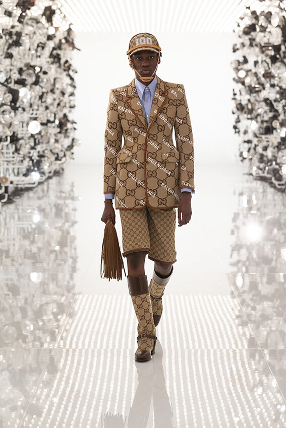 Gucci-fall-2021-aria-fashion-show-the-impression-091-scaled.jpg