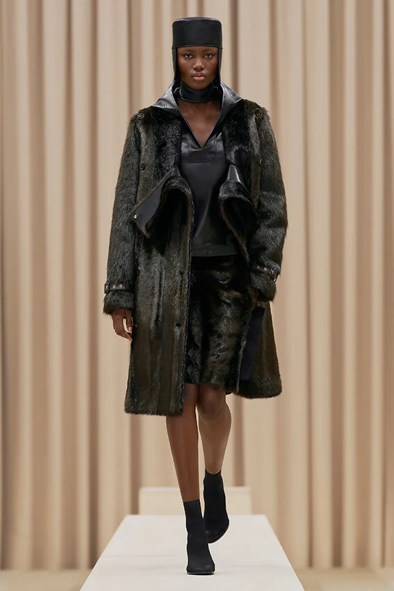 00002-Burberry-Fall-21.jpeg