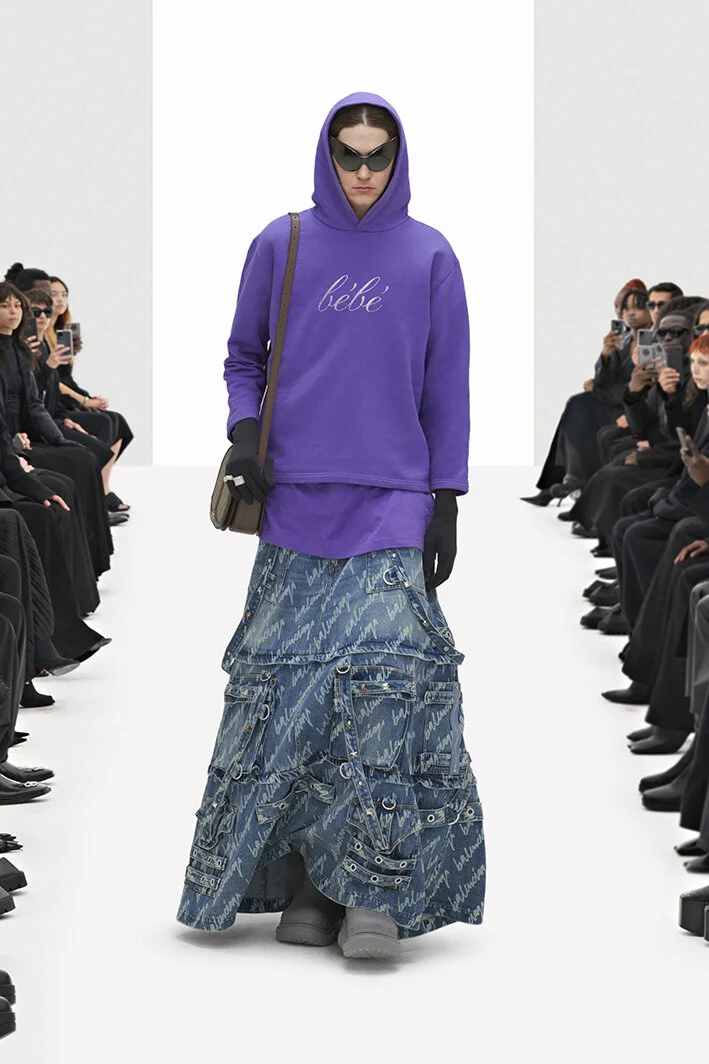 00030-Balenciaga-Spring-2022-RTW.jpeg