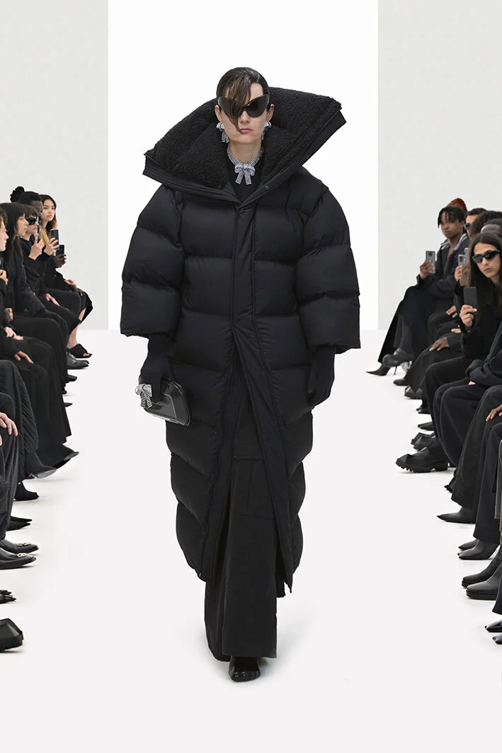 00036-Balenciaga-Spring-2022-RTW.jpeg
