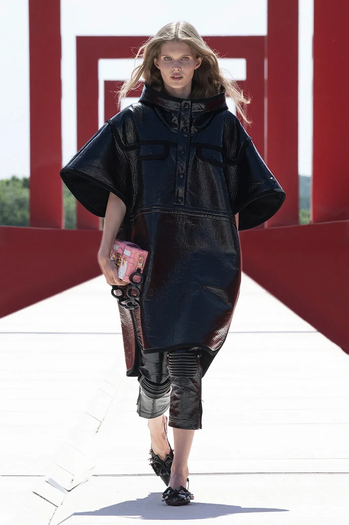 Louis Vuitton-resort-22-02.jpg