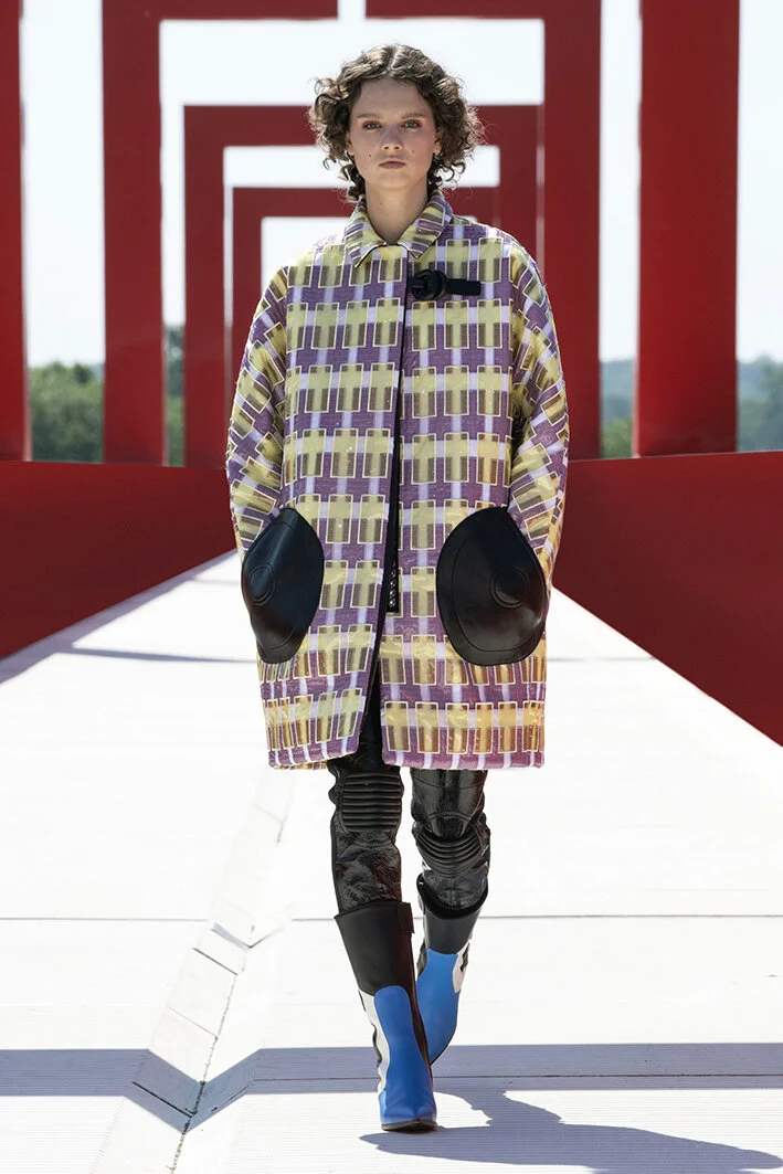 Louis Vuitton-resort-22-14.jpg