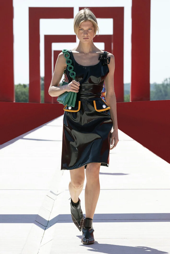 Louis Vuitton-resort-22-15.jpg