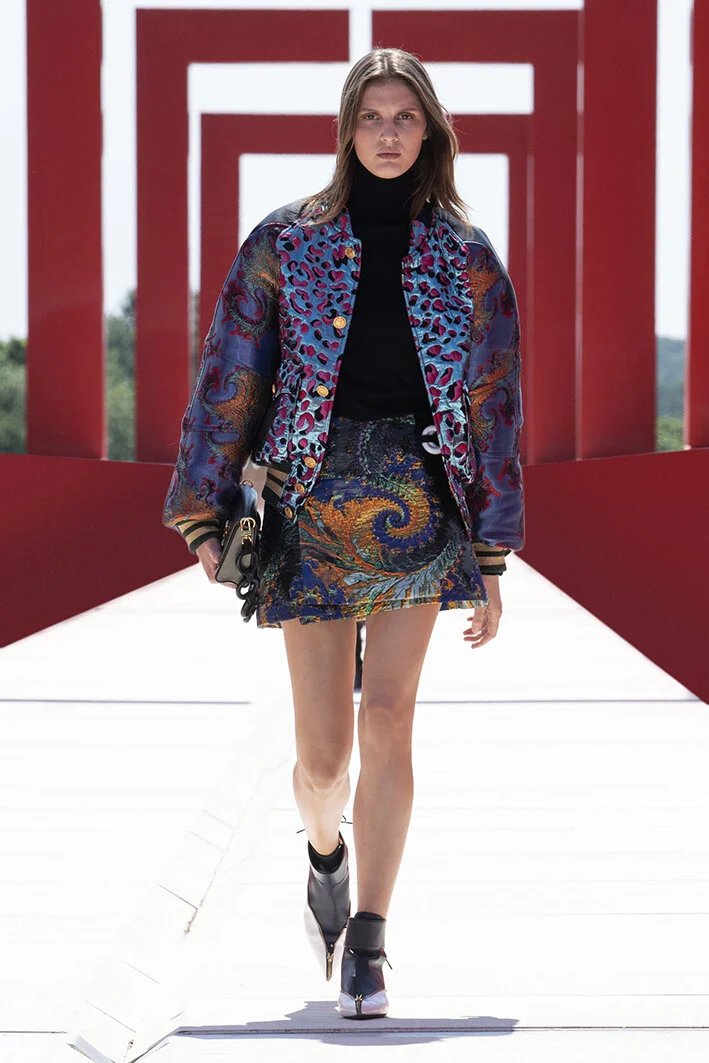 Louis Vuitton-resort-22-17.jpg