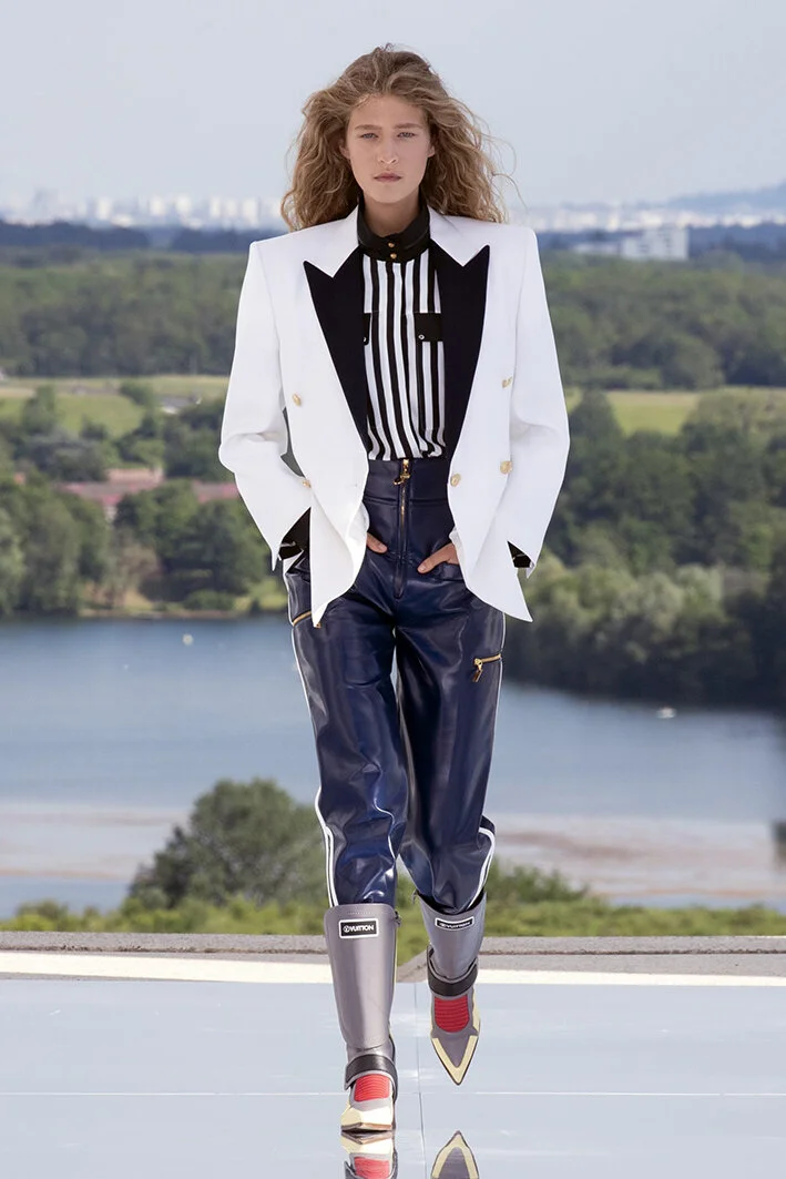 Louis Vuitton-resort-22-34.jpg