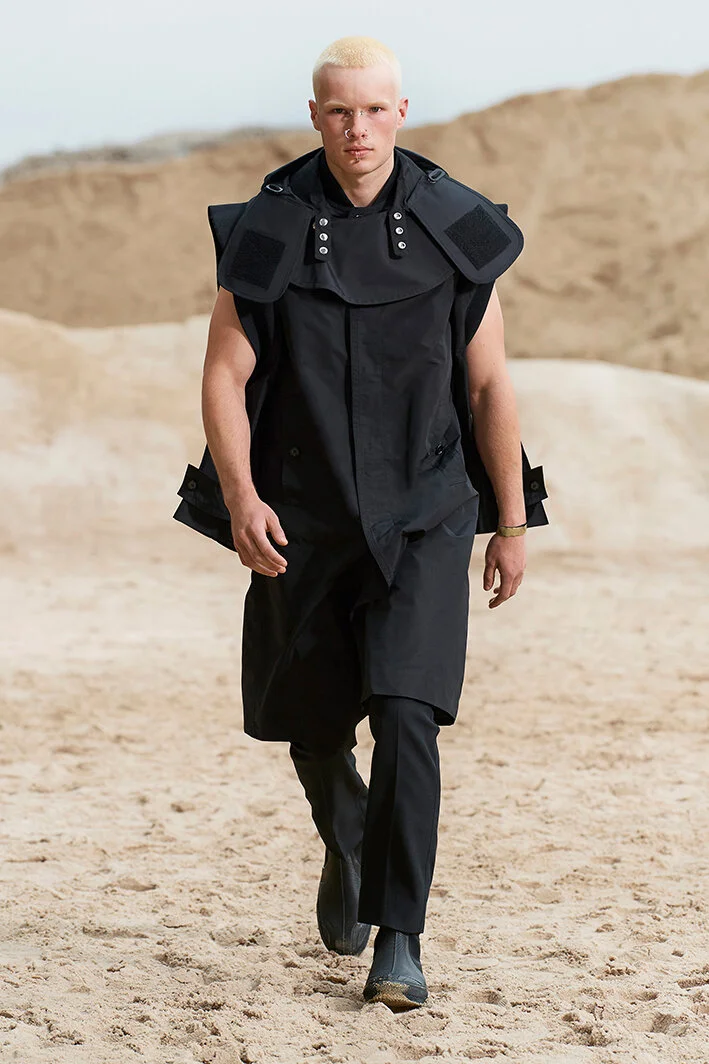 00014-Burberry-Menswear-Spring-22-credit-brand.jpeg