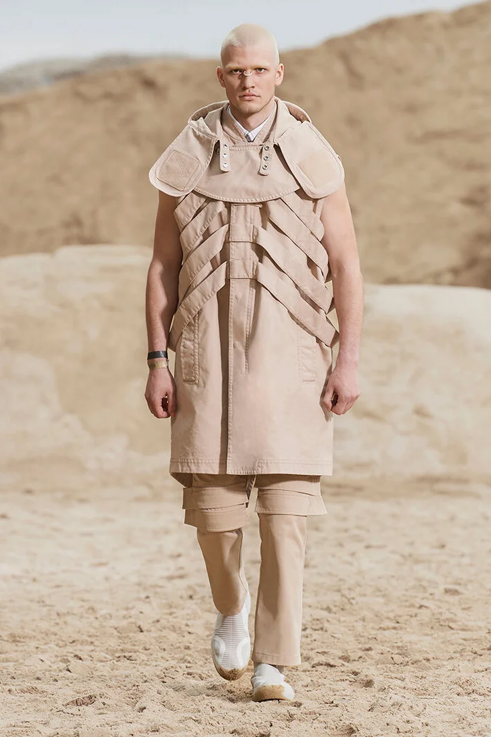 00019-Burberry-Menswear-Spring-22-credit-brand.jpeg